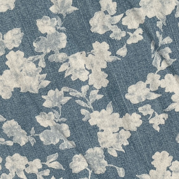 Joe Fresh White Floral Jean Button Down - Picture 3 of 3